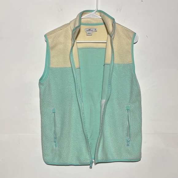 Vineyard Vines Girl's Teal White Sherpa Full Zip Vest Size XL - Picture 4 of 9